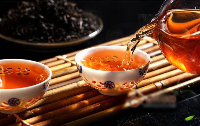 喝黑茶有什么好处?细数秋天喝黑茶的好处