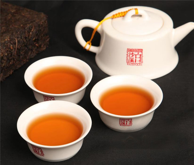 喝黑茶有什么好处?细数秋天喝黑茶的好处